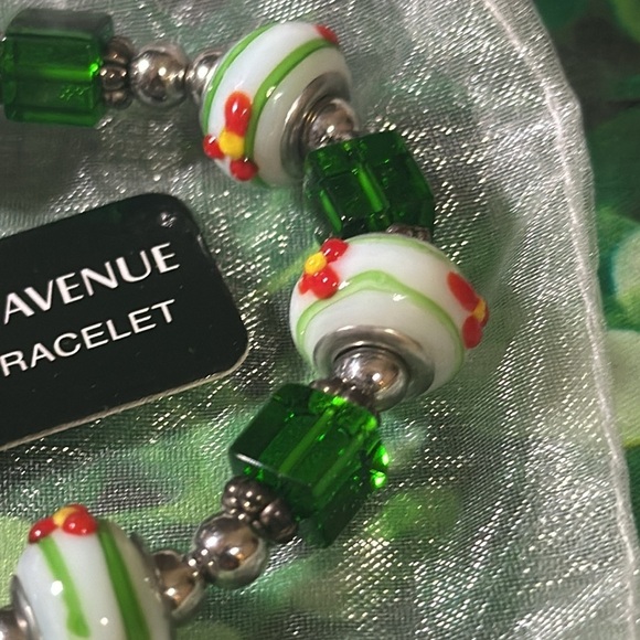 Facets 5th Avenue Art Glass Bracelet Stretchy Fashion Jewelry Green Yellow NEW - Picture 4 of 6